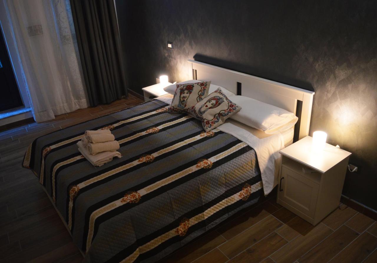 La Jacaranda Rooms Таормина Экстерьер фото